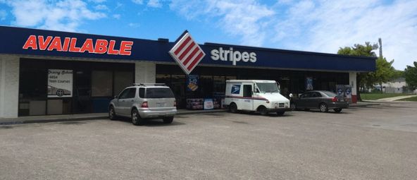 1512 S Seguin Ave, New Braunfels, TX 78130